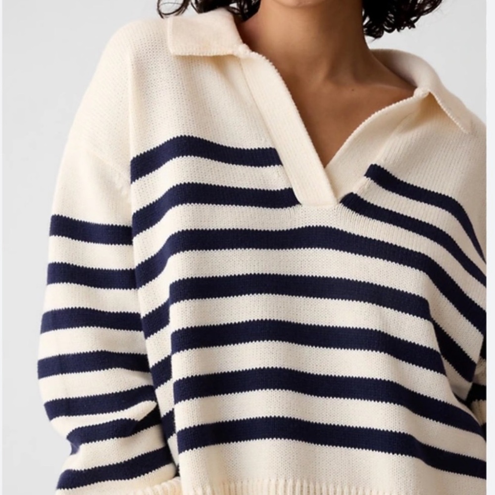 Gap Cream & Navy Stripe Polo Sweater